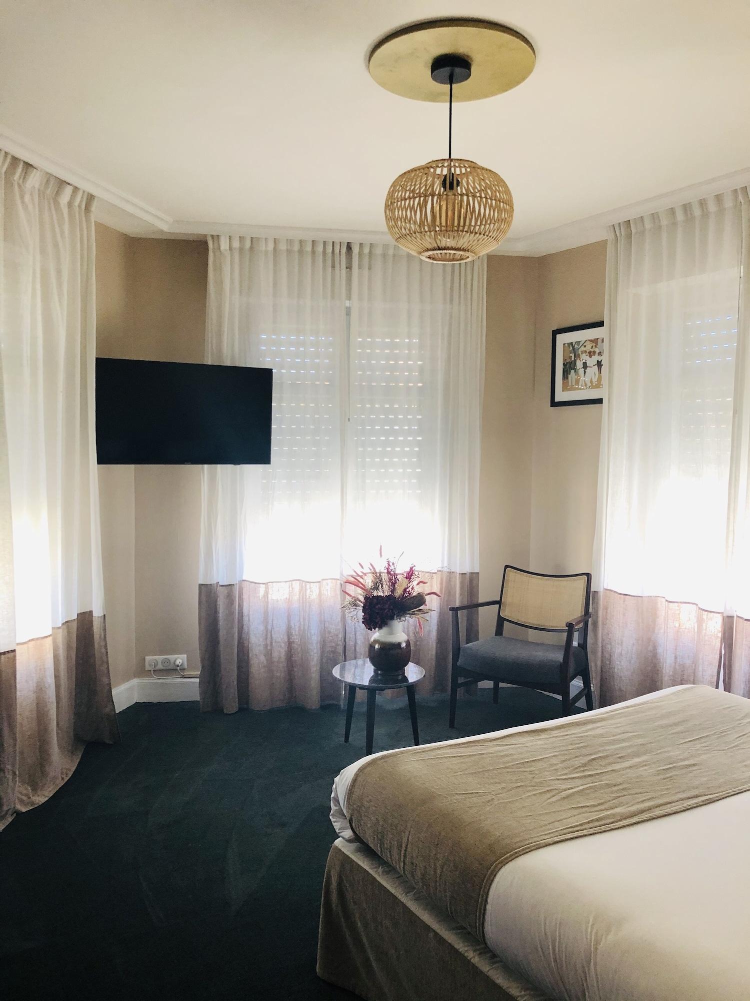Ama Hotel Биариц Екстериор снимка