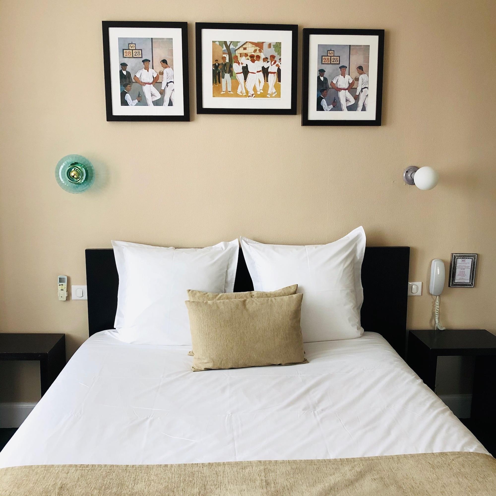 Ama Hotel Биариц Екстериор снимка